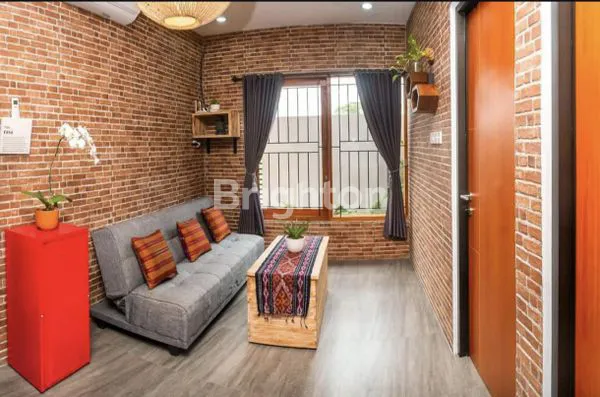 image RUMAH 2 BR FULL FURNISHED DENGAN ROOFTOP | SIAP HUNI | WIFI & CLEANING INCLUDED, DI PADONAN, TIBUBENENG  (1)