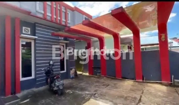 image DIJUAL DAN DI SEWAKAN RUMAH 2 LANTAI (2)