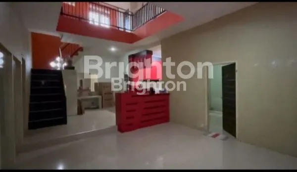 image DIJUAL DAN DI SEWAKAN RUMAH 2 LANTAI (5)