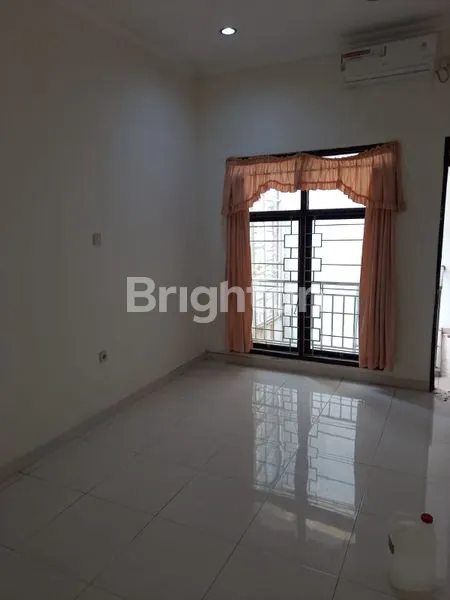 image RUMAH SIAP HUNI DI MEADOW GREEN LIPPO CIKARANG  (5)