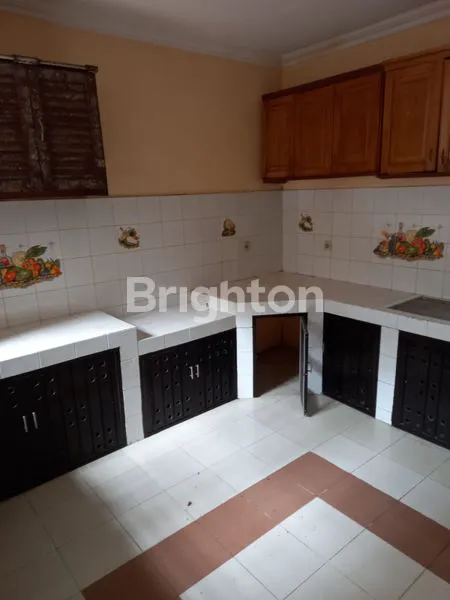 image RUMAH SIAP HUNI DI MEADOW GREEN LIPPO CIKARANG  (6)