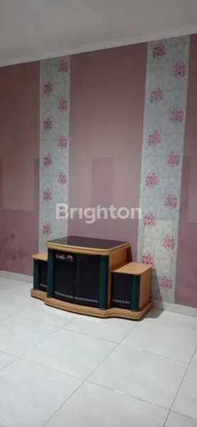 image RUMAH CANTIK SIAP HUNI FURNISED DI PANHIL SEMARANG (3)