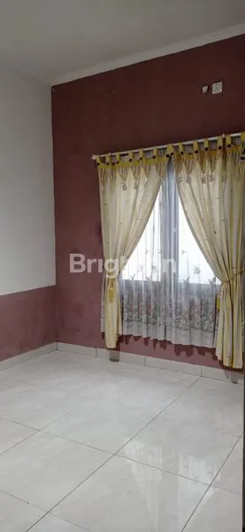 image RUMAH CANTIK SIAP HUNI FURNISED DI PANHIL SEMARANG (7)