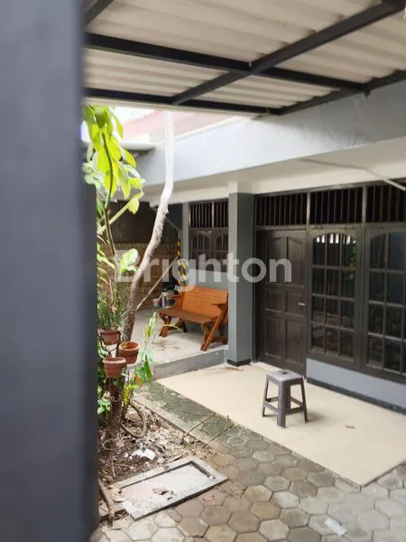image RUMAH BAGUS 2LT SIAP HUNI KOSONGAN MERUYA UTARA (6)