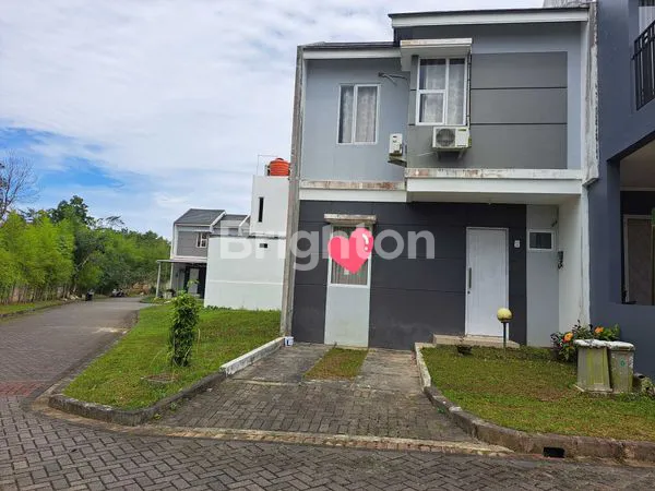 image DISEWAKAN RUMAH SEMI FURNISH (2)