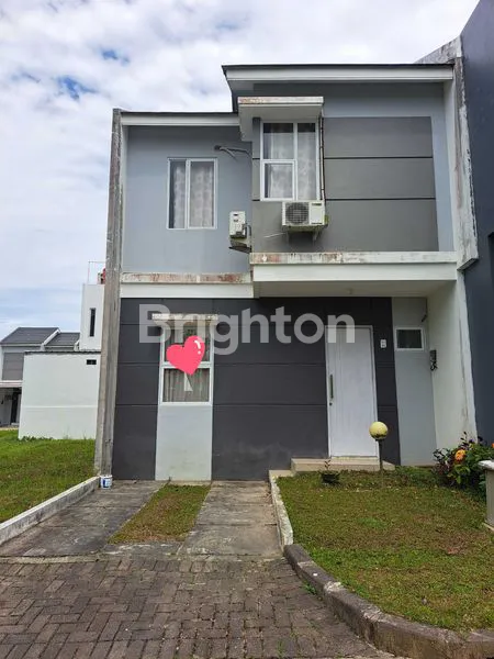 image DISEWAKAN RUMAH SEMI FURNISH (1)