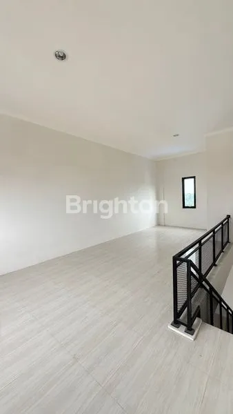 image DISEWAKAN RUKO  2 LANTAI  MASIH BARU (1)