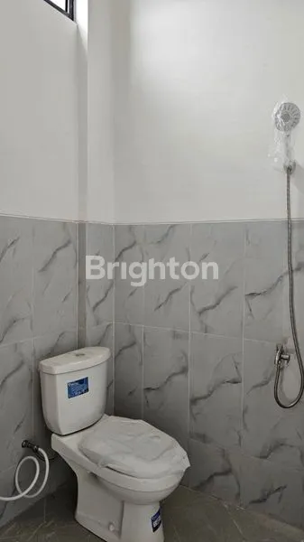 image DISEWAKAN RUKO  2 LANTAI  MASIH BARU (4)