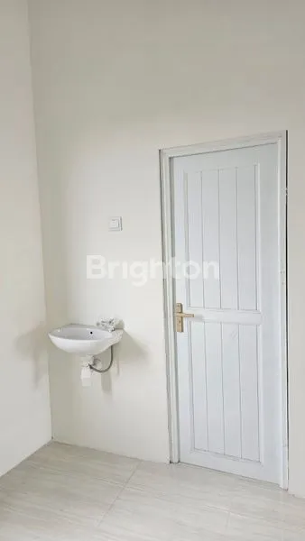 image DISEWAKAN RUKO  2 LANTAI  MASIH BARU (7)