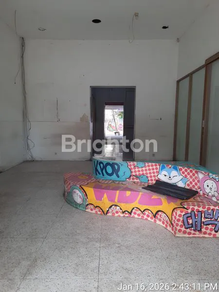 image TEMPAT USAHA YANG LUAS SAYAP DAGO (3)