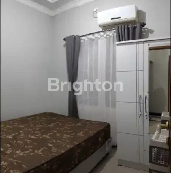 image RUMAH CANTIK SIAP HUNI FULL RENOVASI ROW JALAN LEBAR (7)