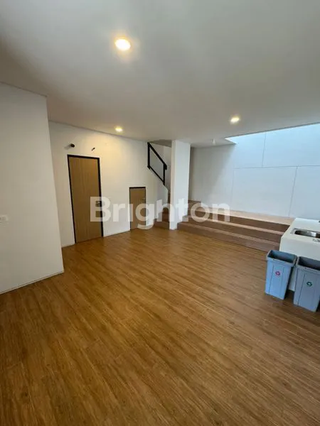 image RUMAH TERRAVIA BSD SIAP HUNI (1)