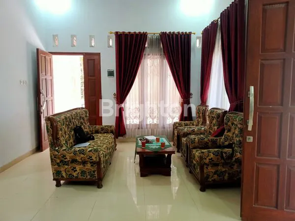 image BANGUN TIDUR LANGSUNG LIHAT VIEW SAWAH HIJAU! \\\\UD83C\\\\UDF3E\\\\U2728 (DEKAT YIA) (2)