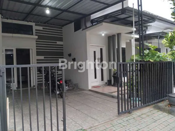 image RUMAH MINIMALIS 3KT SIAP HUNI, LOKASI TAMAN MADIUN (1)