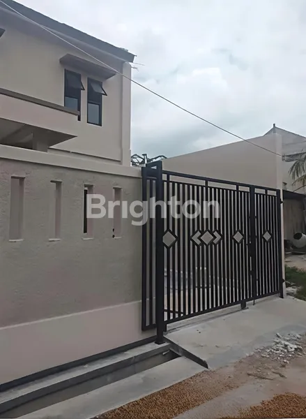 image DIJUAL RUMAH SIAP HUNI 2 LANTAI DI PAMULANG – TANGERANG SELATAN (2)