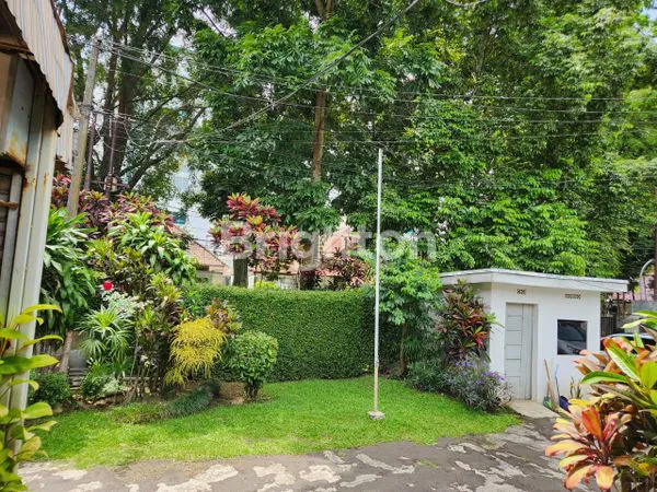 image RUMAH KOLONIAL LT 663M² DEKAT RSHS & PVJ (1)