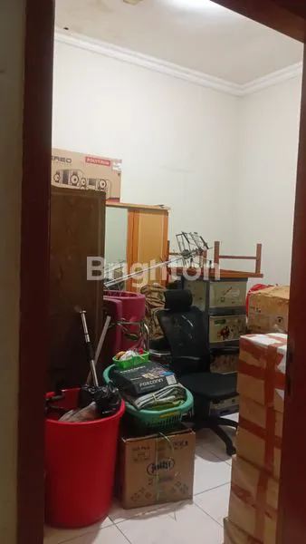 image RUMAH PADEMANGAN DI JALAN UTAMA,AKSES MUDAH & NYAMAN HUNI. (8)