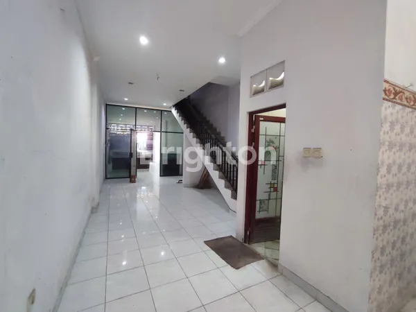 image TURUN HARGA 375 JT, RUKO 4 LANTAI STRATEGIS DEPAN PASAR KUTA II  COCOK SEGALA USAHA! (1)