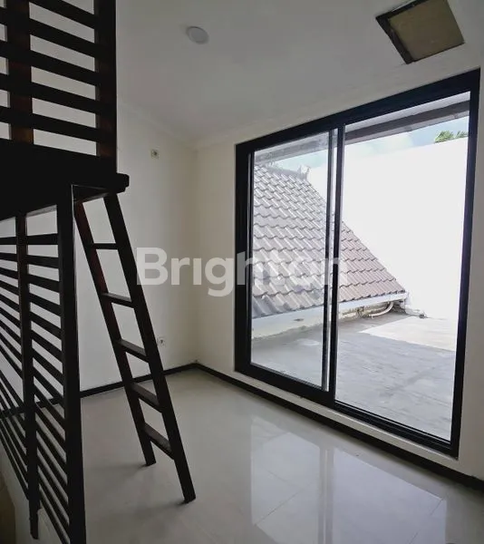 image RUMAH SIAP HUNI 1.5 LANTAI DI TAMAN PUSPA RAYA (6)