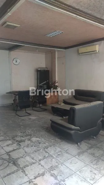 image RUKO 3 LANTAI GANDENG AREA PUSAT BISNIS SURABAYA SELATAN  (4)