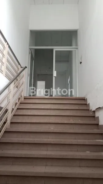 image GUDANG STRATEGIS DI SEMARANG, DEKAT JAVA MALL & TOL (6)