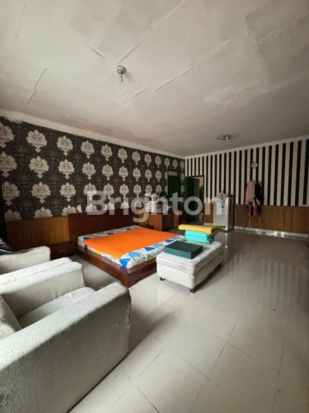 image RUMAH 2 LANTAI 407M2 DI JALAN MPR, CILANDAK, SHM (3)