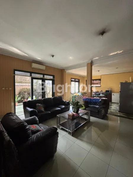 image RUMAH 2 LANTAI 407M2 DI JALAN MPR, CILANDAK, SHM (8)