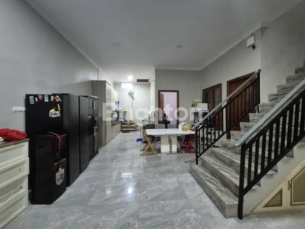 image RUNGKUT DKT RAYA MERR WIGUNA ONE GATE SYSTEM (1)