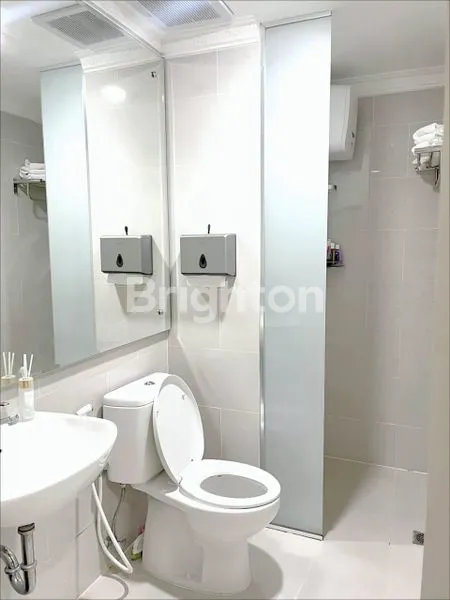 image APARTMENT PODOMORO 1 BR FULL FURNISHED - SEWA PER BULAN / TAHUN - TOWER LINCOLN LANTAI 19 - LUAS 42 M² (7)