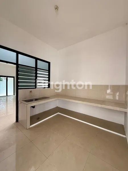 image RUMAH MEWAH & SUPER LUAS DI PONDOK NIRWANA BARUK – SIAP HUNI! (6)