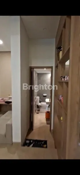 image DISEWA RUMAH CANTIK FURNISHED SIAP HUNI DI TANAKAYU BSD (6)