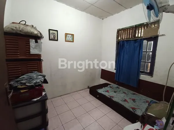 image RUMAH SIAP HUNI SHM 3 KAMAR TIDUR DI CIPUTAT LOKASI STRATEGIS BEBAS BANJIR (6)