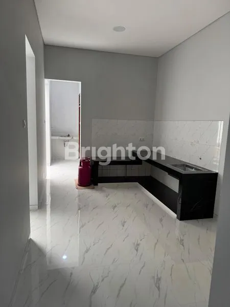 image DISEWAKAN RUMAH DI BATUNUNGGAL PERMAI (2)