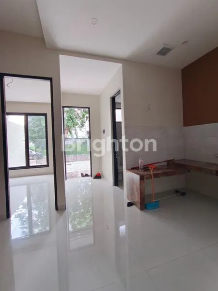 image RUMAH MANYAR (2)