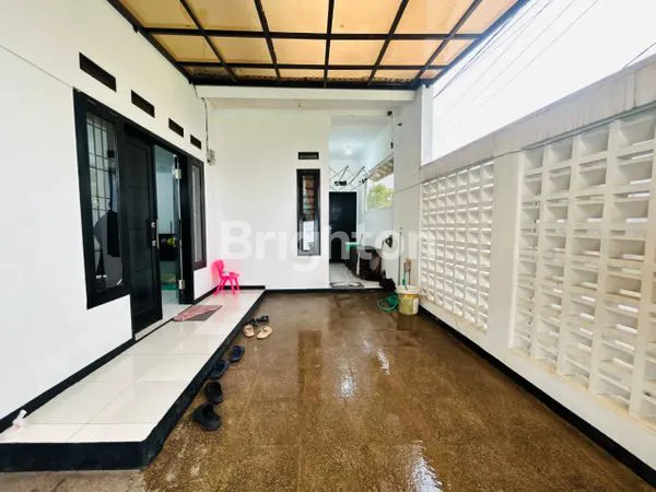 image RUMAH CANTIK 1 LANTAI, DESAIN MODERN DI TAMAN CIBADUYUT (1)