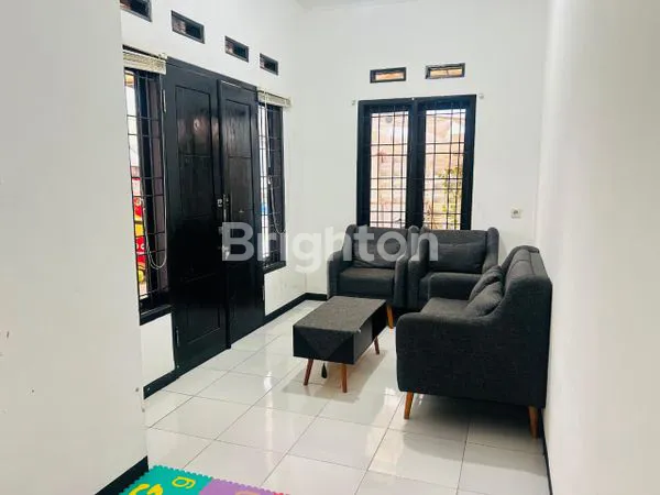 image RUMAH CANTIK 1 LANTAI, DESAIN MODERN DI TAMAN CIBADUYUT (2)