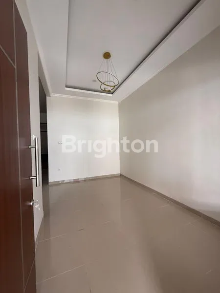 image RUMAH BARU SIAP HUNI, 4 KT DI VILLA MELATI MAS (2)