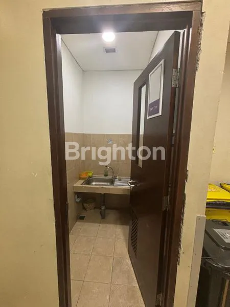 image *DISEWAKAN SPACE OFFICE LB 299M2 & 321M2 DI GEDUNG CYBER 2 TOWER KUNINGAN, SETIABUDI, JAKARTA SELATAN..*\N(KODE RMRG2928)\N (7)