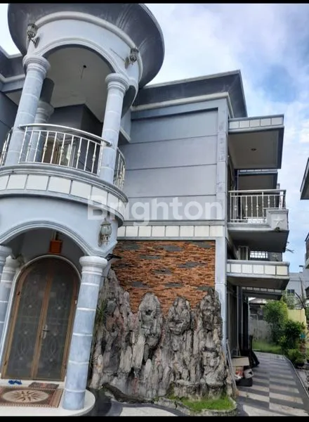 image RUMAH LOKASI STRATEGIS DAERAH LILY DEKAT ARENGKA SOEKARNO HATTA PEKANBARU (2)