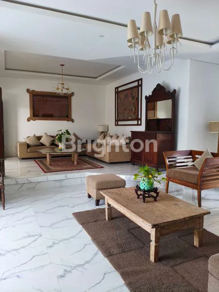 image SEWA VILLA MEWAH 3 KT, LT 300M² LB 200M² DI KEROBOKAN (7)