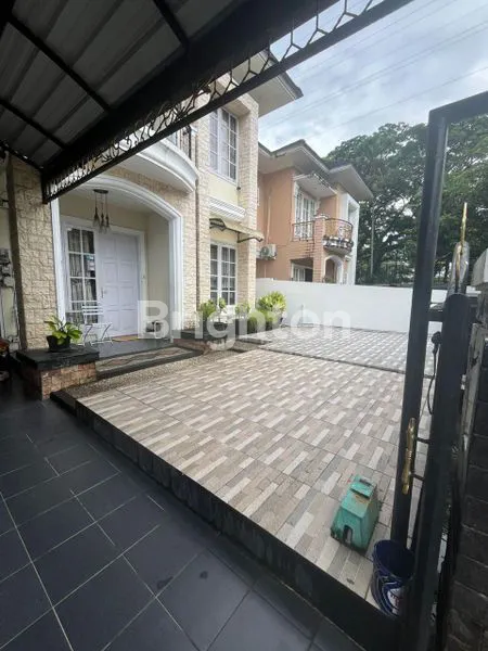 image RUMAH SIAP HUNI  (2)