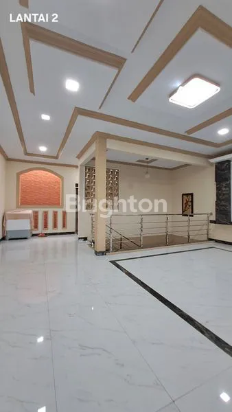 image RUMAH SUNTER BAGUS 3 LT TERAWAT JALAN LEBAR JAKARTA UTARA (6)