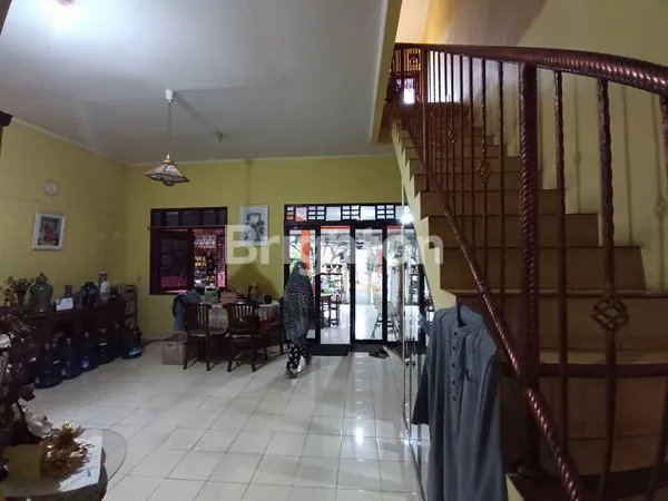 image RUMAH DEKAT BINTARO PLAZA & STASIUN – TANAH LUAS 1.245M² SHM STRATEGIS COCOK UNTUK HUNIAN ATAU USAHA (6)