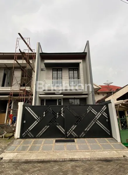 image RUMAH MANYAR KERTOADI DEKAT DHARMAHUSADA MANYAR ARAYA JALAN KEMBAR DEKAT PURI GALAXY ARAYA 1 KERTAJAYA INDAH REGENCY MERR REGENCY 21 ITS HANG TUAH UNAIR DR SUTOMO GALAXY MALL (1)