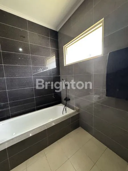 image JUAL CEPAT, RAYA GOLDFINCH THE SPRINGS, FULL RENOVASI, MARMER (8)