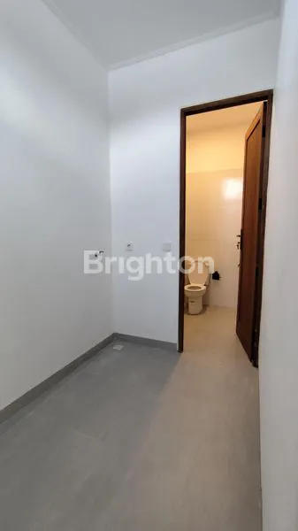 image BRAND NEW SEMIFURNISHED 3 BR VILLA AT MUDING MEKAR (4)