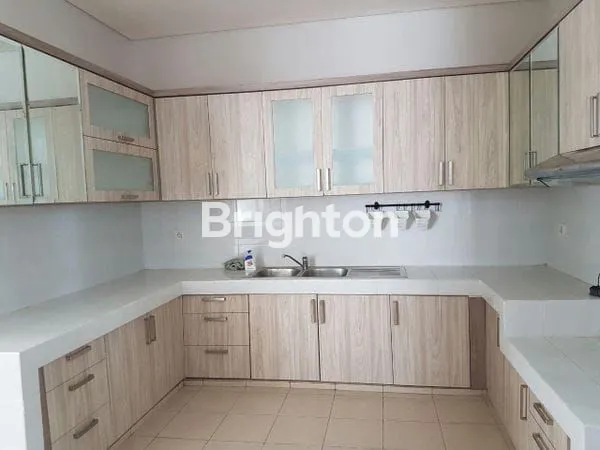 image RUMAH SIAP HUNI, SEMI FURNISH DI CLUSTER VICTORIA (5)