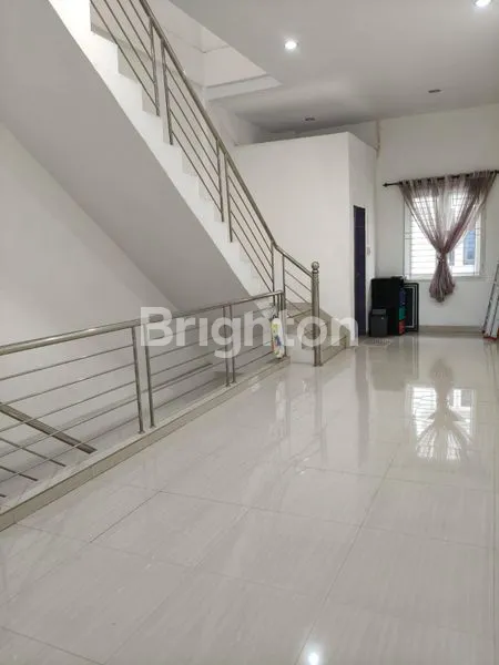 image DIJUAL RUKO BISNIS / RUMAH SIAP HUNI KOMPLEK ISTANA PRIMA II  (8)
