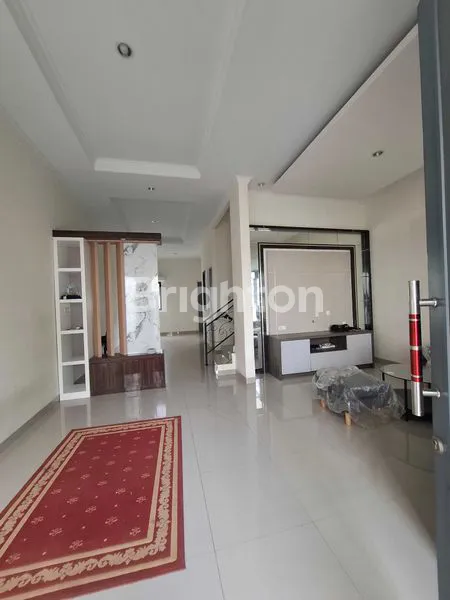 image 5  RUMAH PRIMARY(BARU)  CLUSTER CANTIK DAN SRATEGIS  DI PINGGIR JALAN LANGSUNG PERUMAHAN (3)