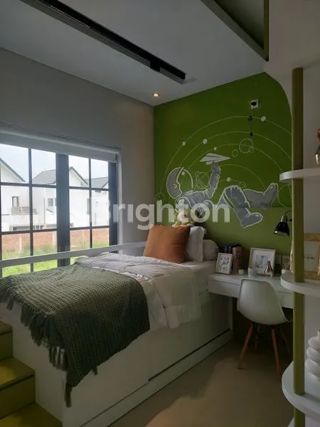 image THE MILES SMART AND FRIENDLY HOME (1)